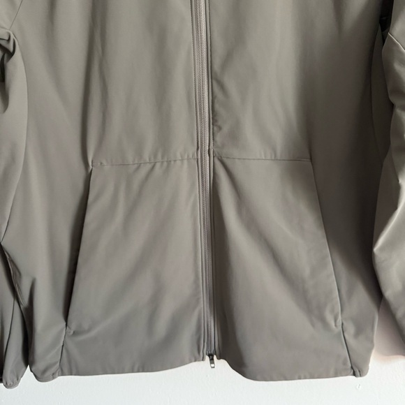 Lululemon Pace Breaker Jacket XS in Rover - Picture 5 of 6